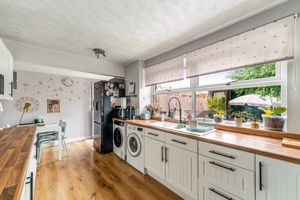 Photo 14- click for photo gallery